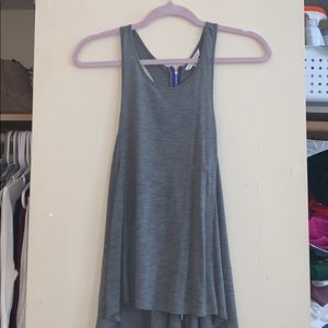 Gray tank